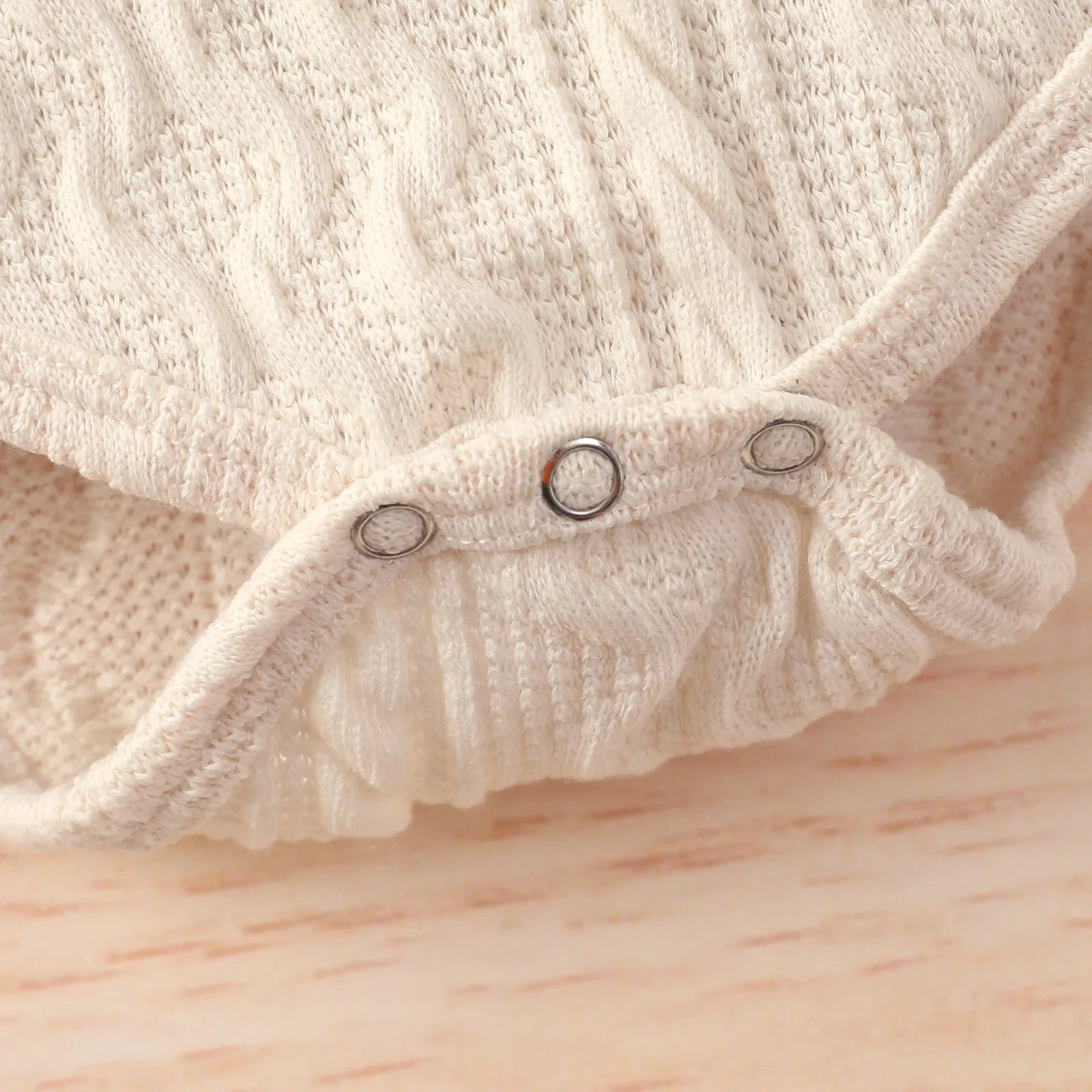Warm baby clothing set: knitted baseball collar jacket & coordinating pants in a unisex style