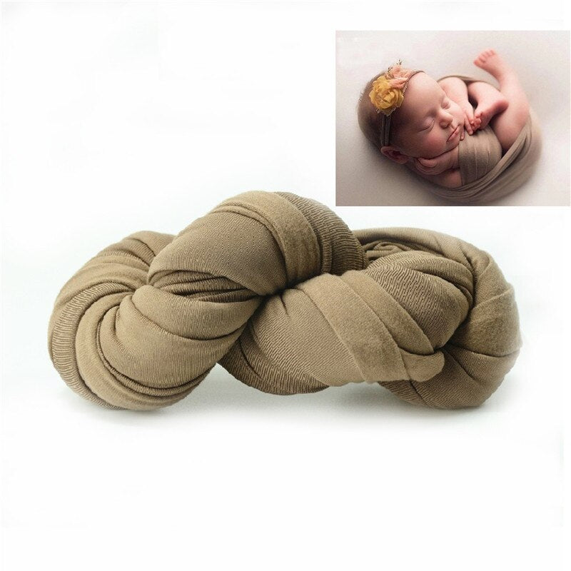 Unisex infant comfort wrap: a soft cotton blend blanket for newborn photo sessions