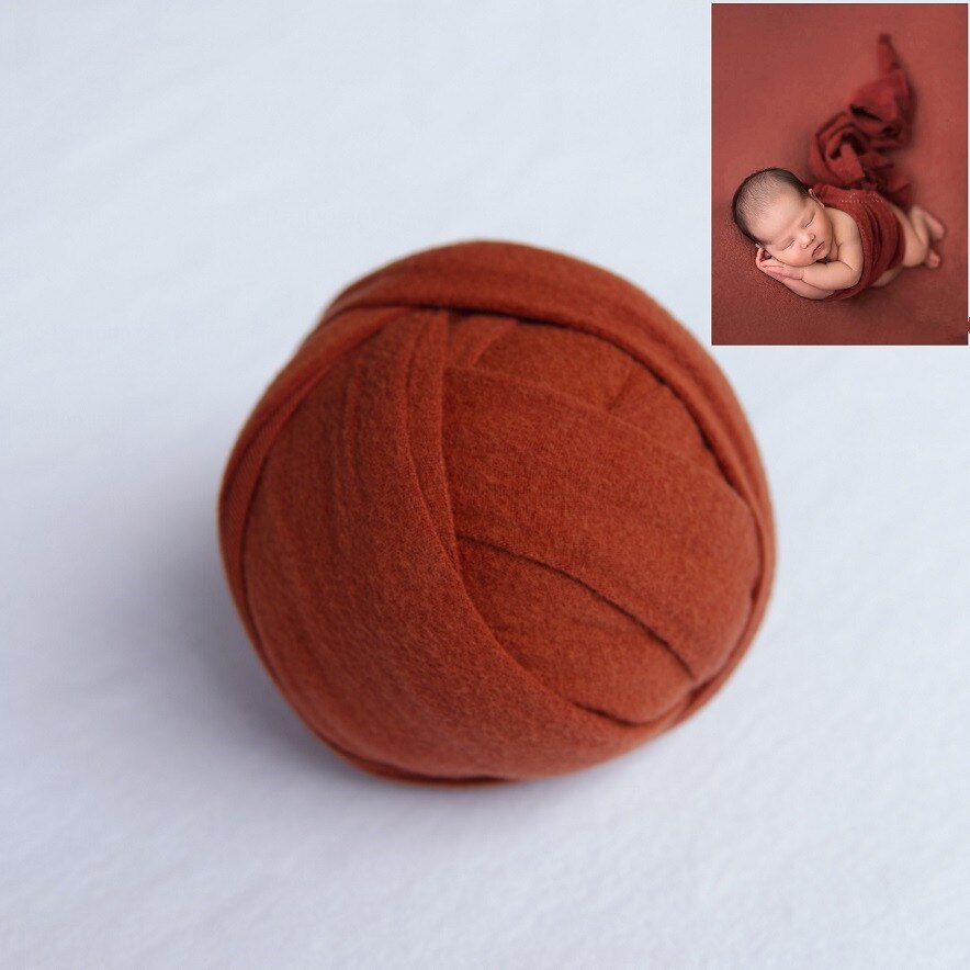 Unisex baby swaddle: a comfortable and stylish blanket for newborn photography
