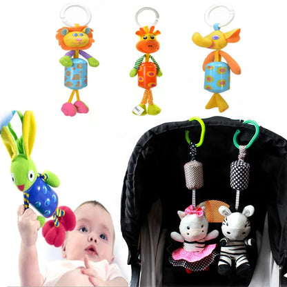 Unisex frog plush rattle, a delightful newborn toy and stimulating baby sensory item