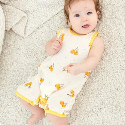 Soft pure cotton sleeveless jumpsuit for unisex babies, ideal for warm weather and comfortable crawling.