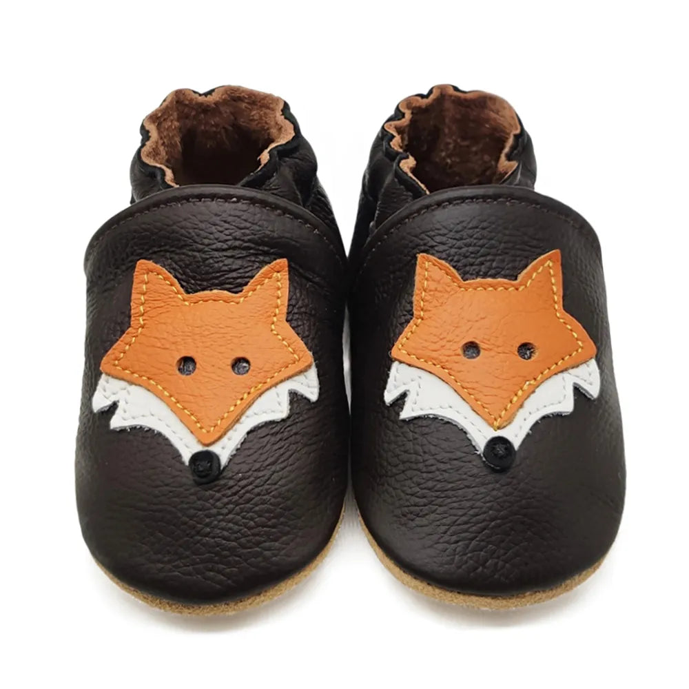 Comfortable unisex baby booties, soft leather and non-slip for new walkers