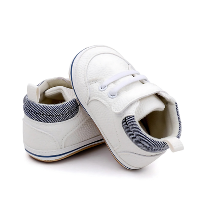 Comfy baby shoes, cotton soft sole, unisex, perfect for newborns and baby's first steps.
