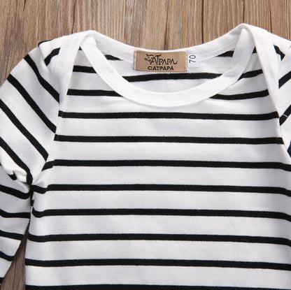 Stylish baby fashion: unisex striped long-sleeve shirt, leggings, and beanie made of cotton