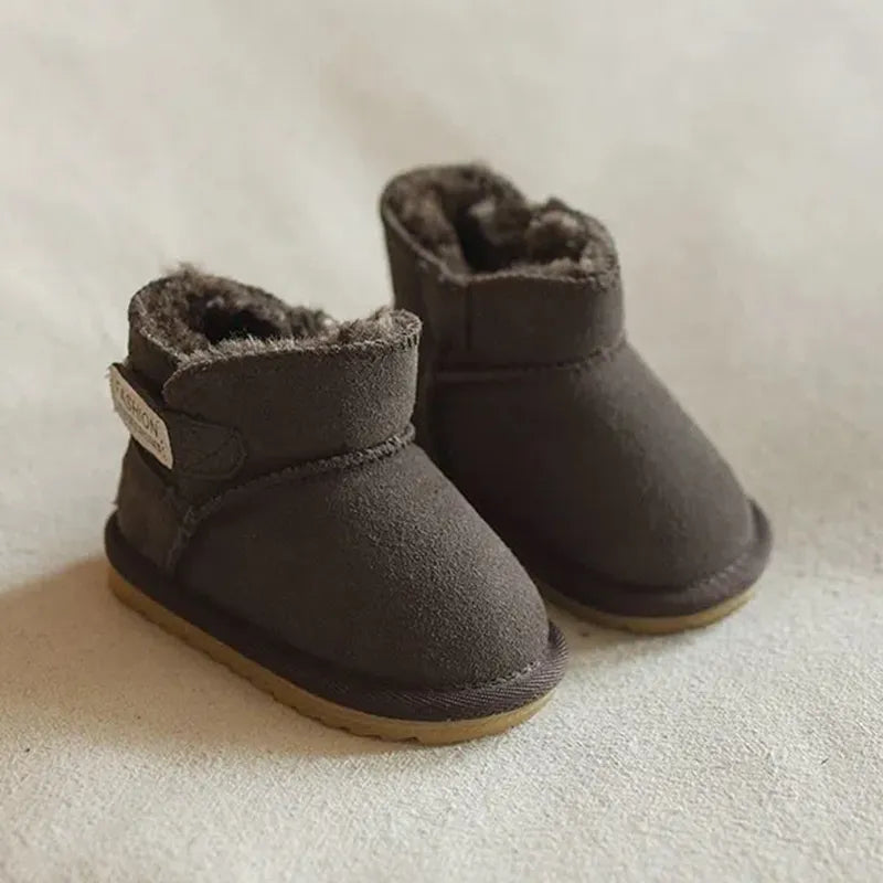 Unisex genuine leather baby snow boots, brown, with detailed anti-slip rubber sole for grip
