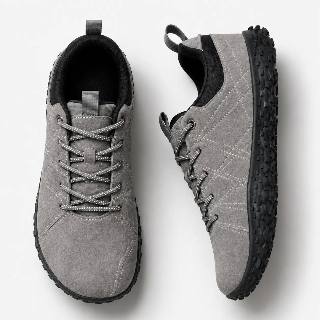 Activewear hiking trainers, unisex, with orthopedic features and a wide toe for trails.