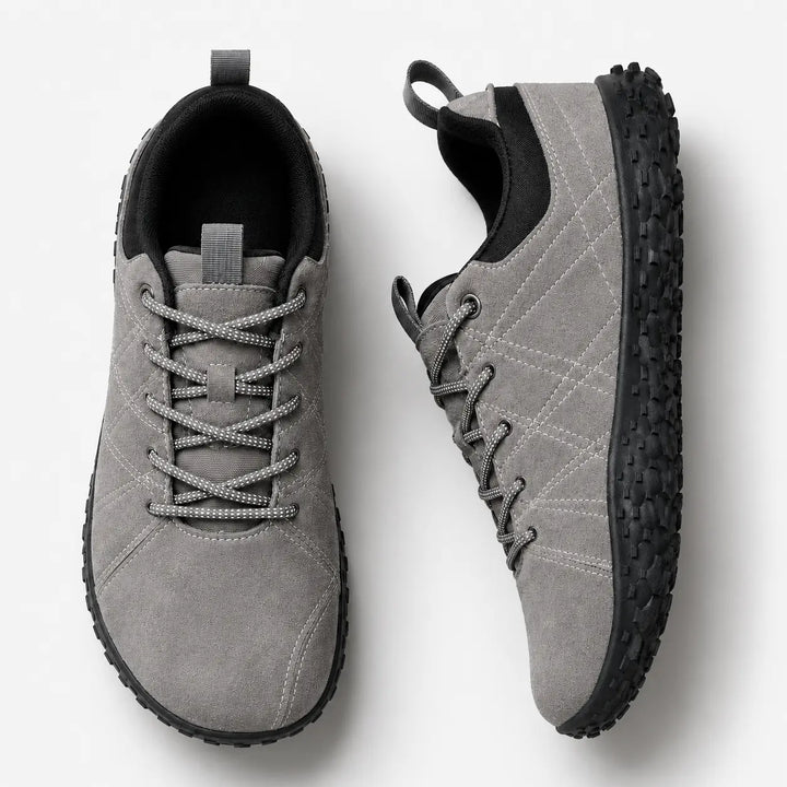 Activewear hiking trainers, unisex, with orthopedic features and a wide toe for trails.