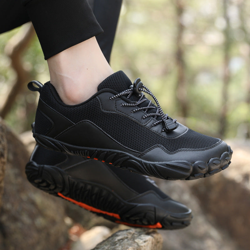 Breathable unisex barefoot trainers, wide toe box, lightweight for natural walking, hiking, and everyday comfort.