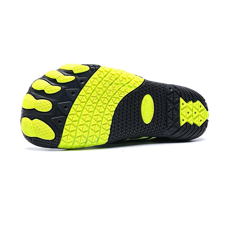 Versatile unisex barefoot water shoes, ideal for beach, swimming, kayaking, and boating.