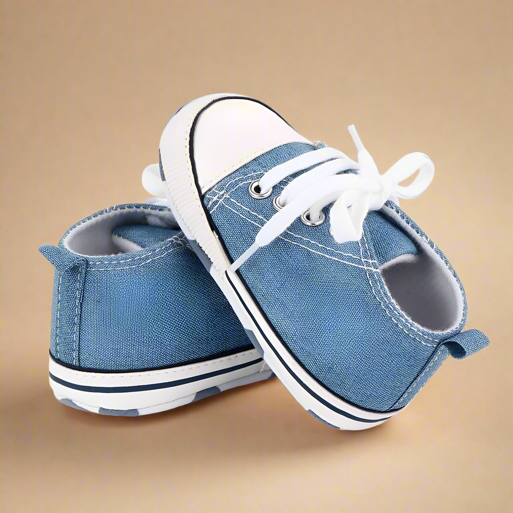 Breathable toddler sneakers with adjustable strap, easy on and off