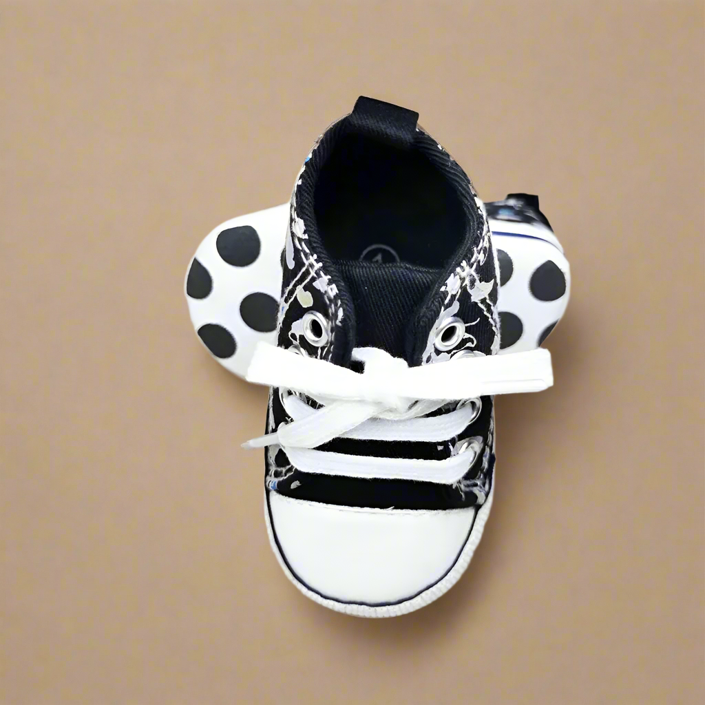 Soft sole breathable toddler sneakers for indoor and light outdoor use