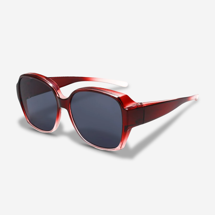 Polarized clip-on shades enhance vision for prescription glasses, reducing glare & providing UV400 protection.