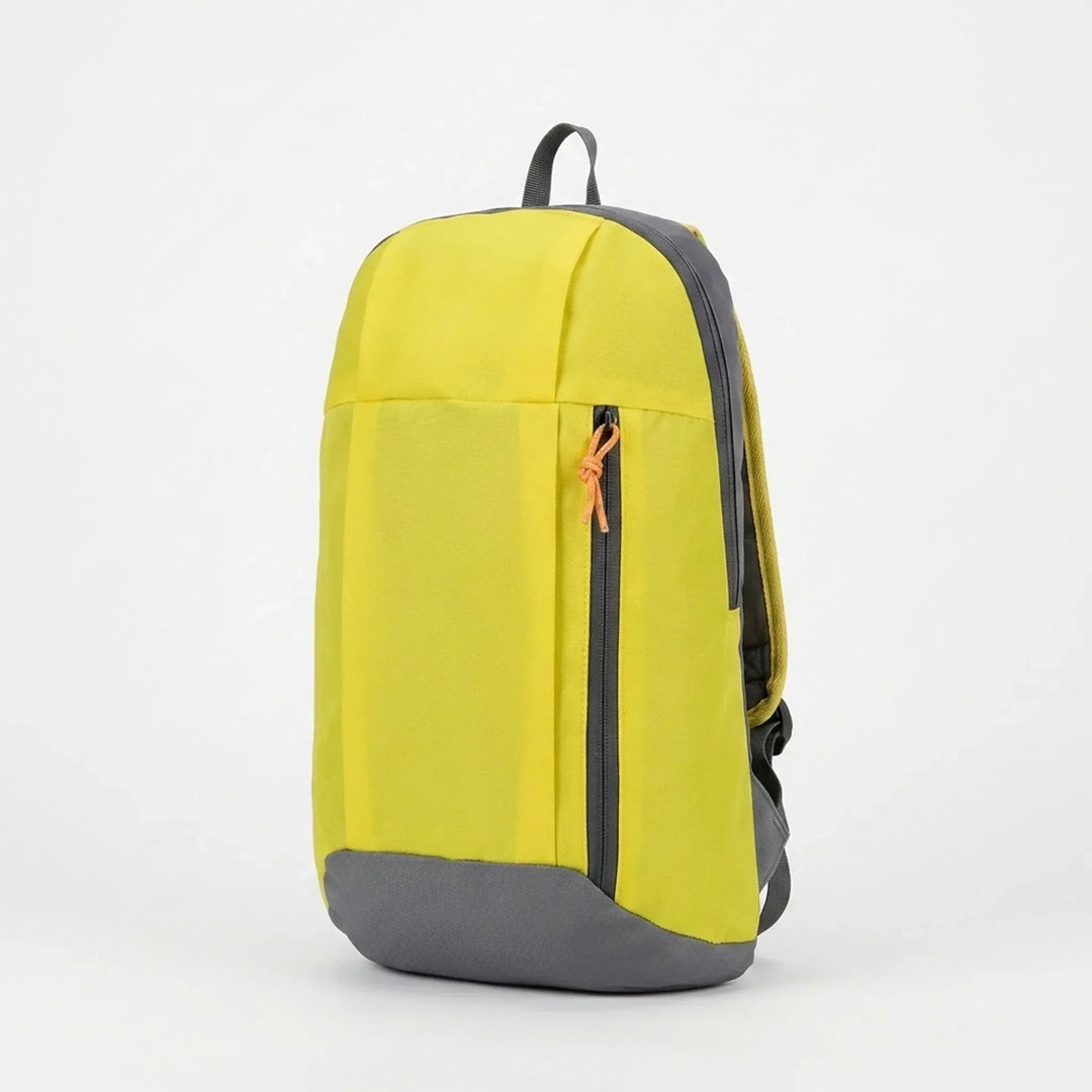Stylish unisex compact daypack, a lightweight casual backpack suitable for outdoor adventures & urban travel.