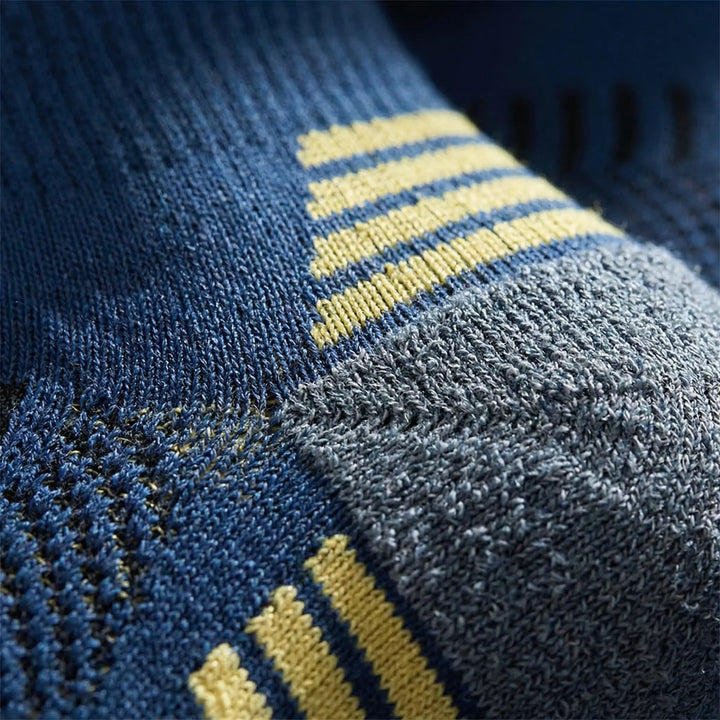 Moisture-wicking unisex ankle training socks with cushioning. Non-slip design for secure gym workouts & sports.