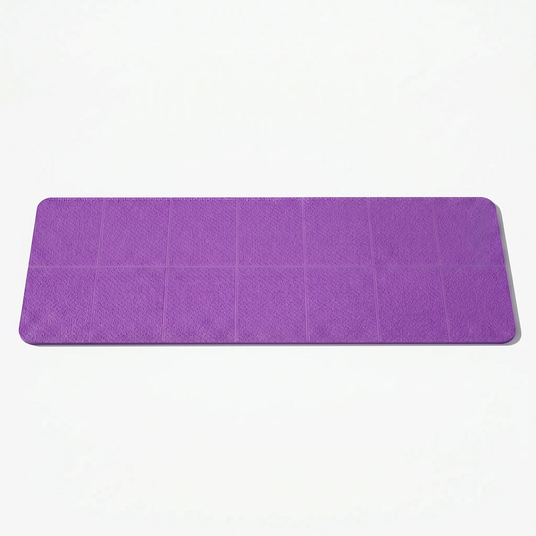 Lightweight, portable & foldable yoga mat for travel; non-slip TPE provides stable exercise surface.