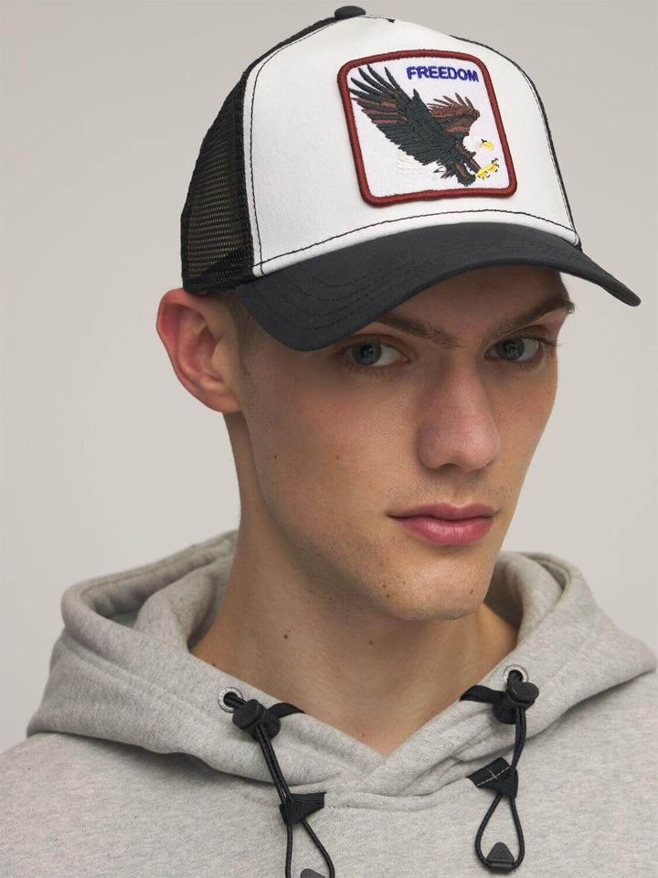 Freedom Eagle baseball cap, adjustable unisex design. Ideal headwear for sun protection & casual outdoor outfits.