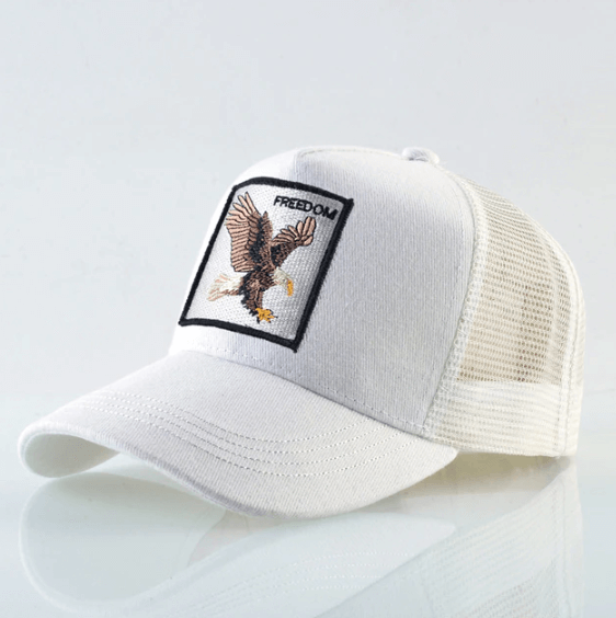 Casual unisex Freedom Eagle baseball cap, adjustable for comfortable fit. Ideal sun protection & outdoor accessory.