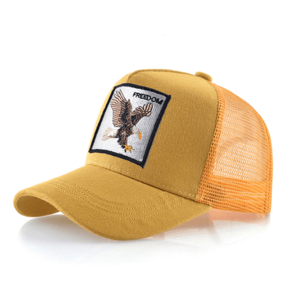 Essential unisex Freedom Eagle baseball cap accessory. Adjustable fit for casual style & outdoor sun protection.