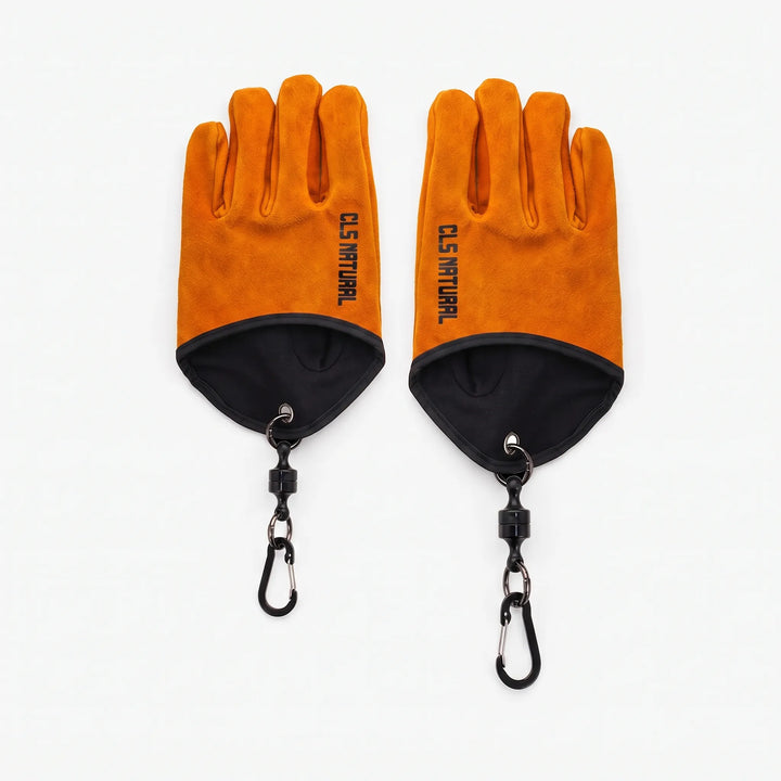 Unisex heavy-duty heat-resistant grill gloves for BBQ, baking, and campfires. Provides secure grip and protection.