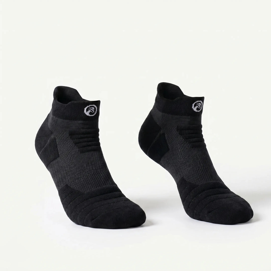 Stylish unisex tube compression socks, ideal for various sports, training & daily wear.