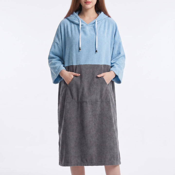Soft, quick-dry hooded changing robe for post-swim comfort. Perfect as a beach poncho or surf cover-up.