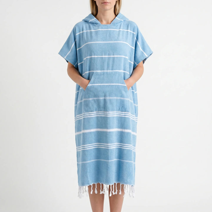 Oversized unisex hooded surf changing poncho, comfortable quick-dry beach robe.