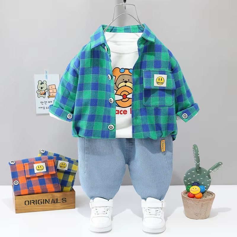 Kids' comfortable 3-piece outfit: bear print jacket, white tee, and black pants for easy mixing.
