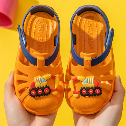 Children's PVC sandals, durable and lightweight, ideal for summer outdoor play and water activities