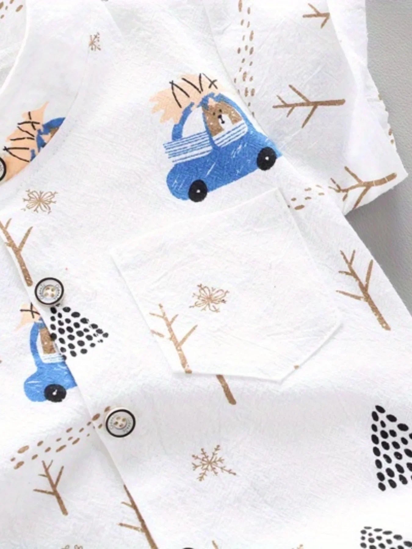 Baby clothing: Unisex bear print casual top and shorts outfit for everyday wear