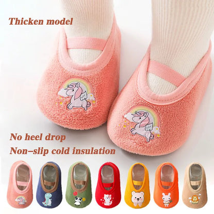 Toddler non-slip fox cartoon sneakers in orange, soft knitted fabric for playful feet