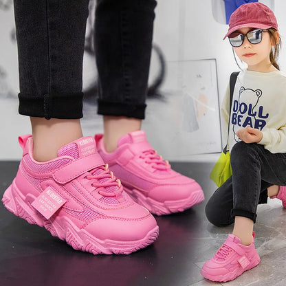 Unisex kids' breathable mesh running shoes in blue, perfect for summer play and active children