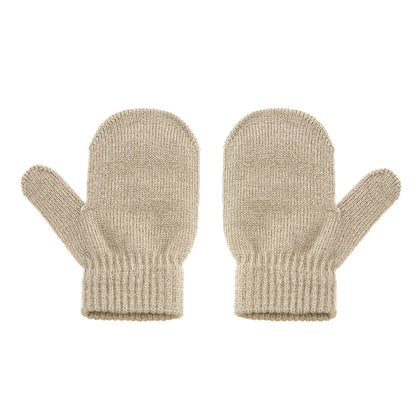 Unisex kids winter accessory set: knitted pompom hat and warm gloves in a gift box