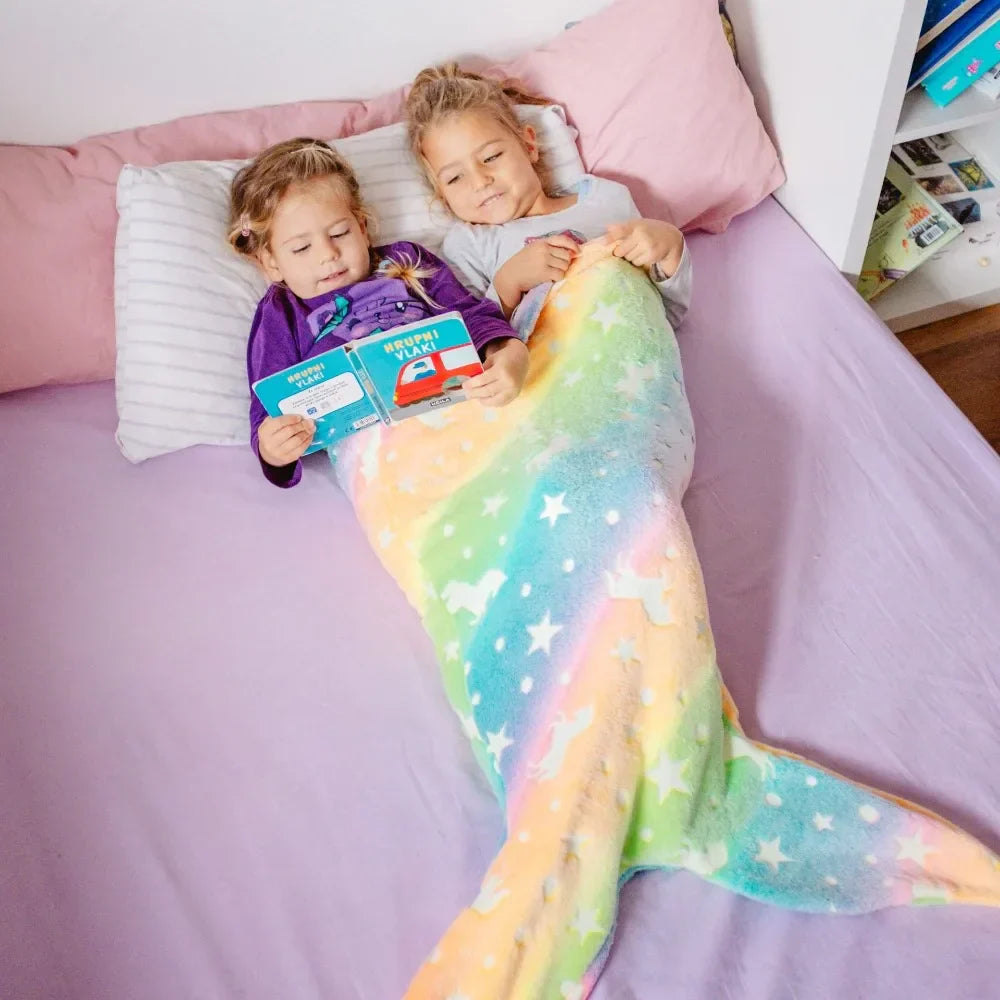 Children's mermaid glow sleeping bag, plush rainbow siren tail blanket for comfortable sleep
