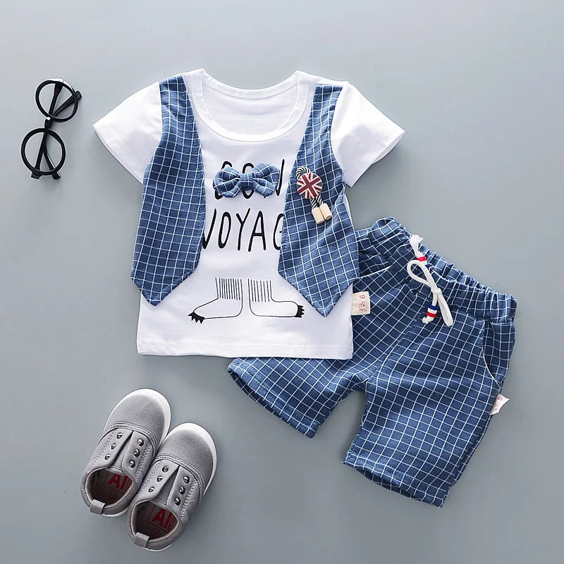 Unisex baby blue plaid summer outfit set: short-sleeved t-shirt and elastic waist shorts