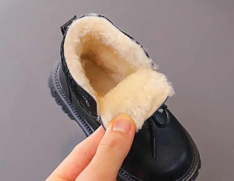 Unisex kids plush snow boots, black, deep tread anti-skid sole for safety