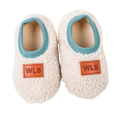 Plush unisex children's slippers, warm and soft anti-slip home footwear for comfort