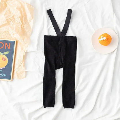Pair of adjustable cotton leggings with suspenders for babies and toddlers, easy to wear