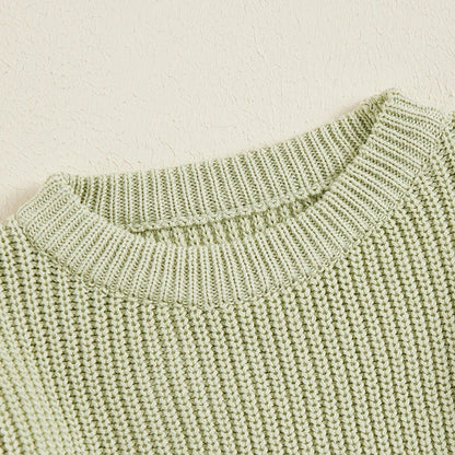 Soft knit cotton long sleeve sweater, a comfortable unisex winter wear for toddlers.