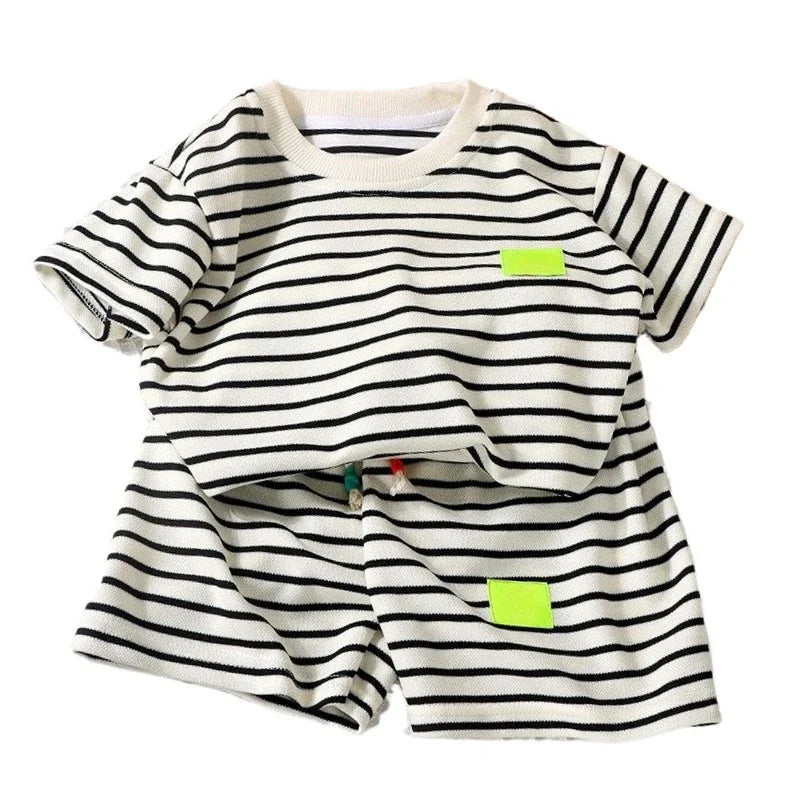 Striped short sleeve shirt and shorts set for children, a stylish and practical summer apparel choice