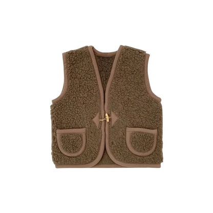 Kids' unisex winter wear: Insulated bodywarmer vest in blue, featuring a durable zipper.