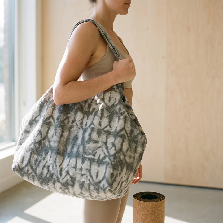 Unisex large capacity yoga tote bag with spacious compartments for mat & gym essentials. Versatile travel shoulder bag.