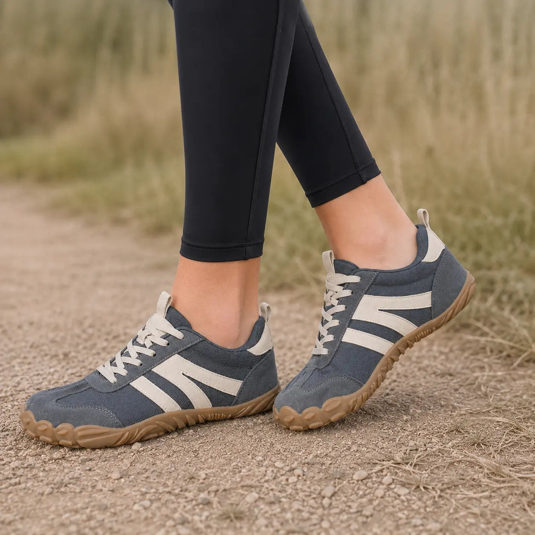 Flexible sole barefoot hiking shoes, unisex, for ultimate natural comfort and outdoor grip.
