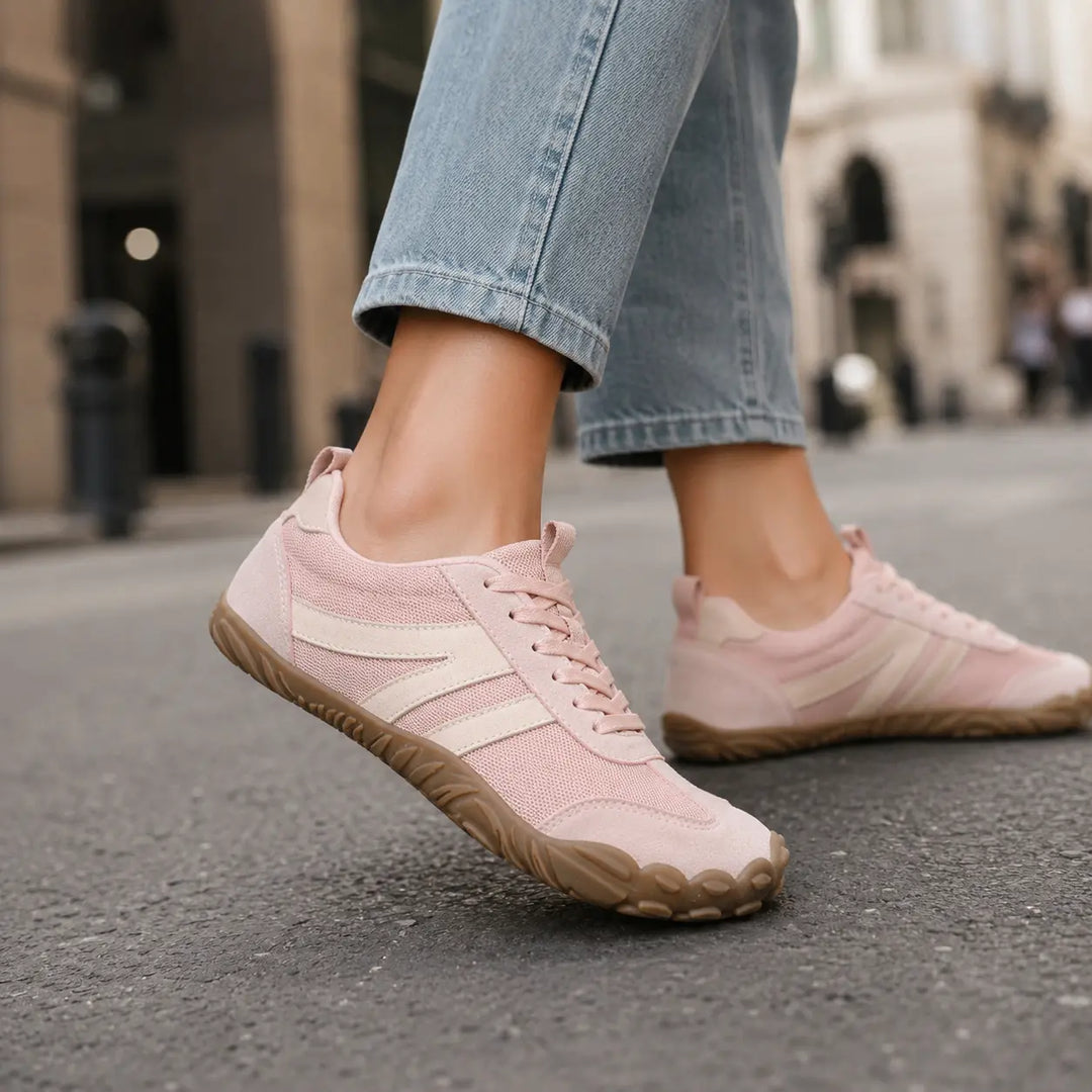 Barefoot trail shoes, unisex, wide fit, with flexible sole for natural comfort & enhanced grip.