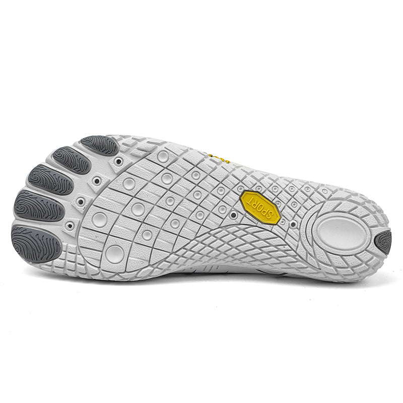 Breathable minimalist running shoes for natural movement and everyday wear.