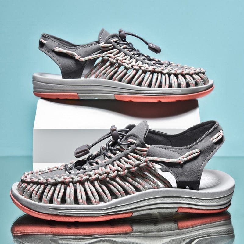 Everyday comfort sandals, lightweight unisex design, perfect for summer walking.