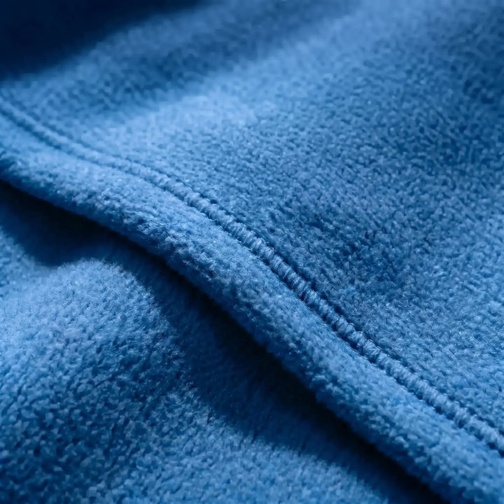 Unisex portable fleece sleeping bag, lightweight camping gear for outdoor hiking & travel. Easy roll-up.