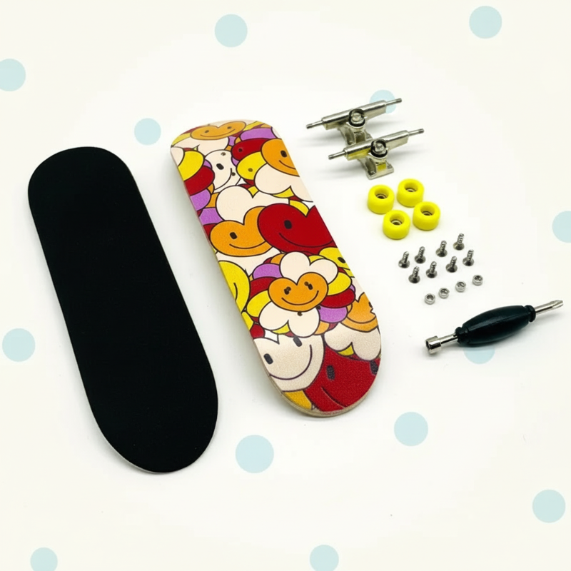 Skate training wooden fingerboard, unisex mini design, great fidget gadget