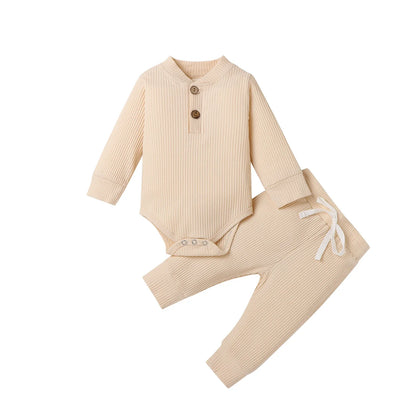 Unisex baby knitwear set with romper and trousers, ideal for newborns