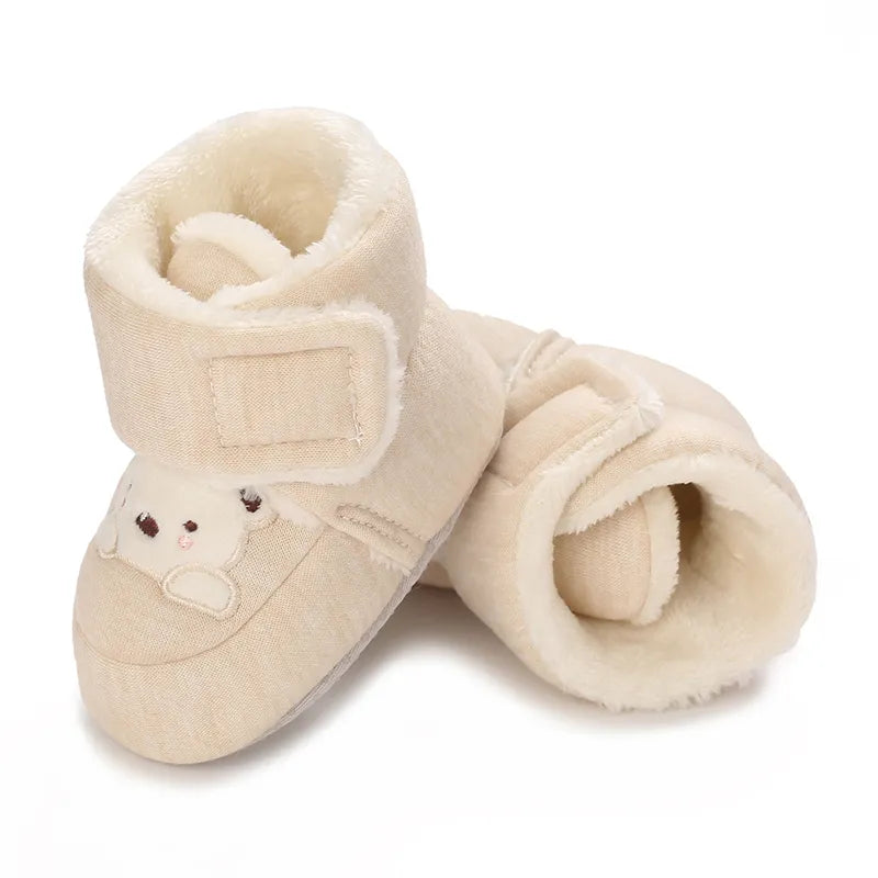 First steps in plush bear baby booties, warm and soft unisex first walker shoes