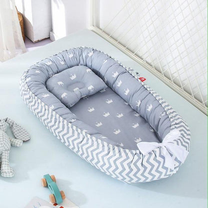 Newborn soft sleep pod, portable baby lounger & snuggle nest, provides gentle support for infants
